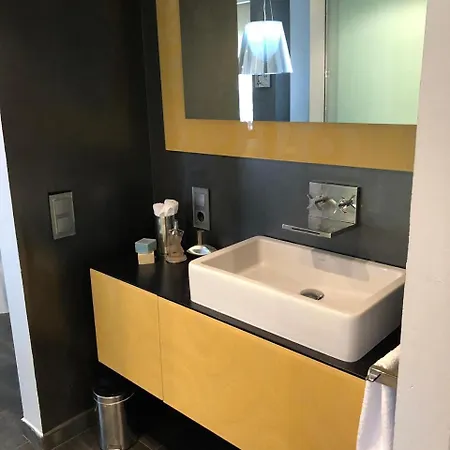 Hauzify I Apartament Petit Plaer Apartment *